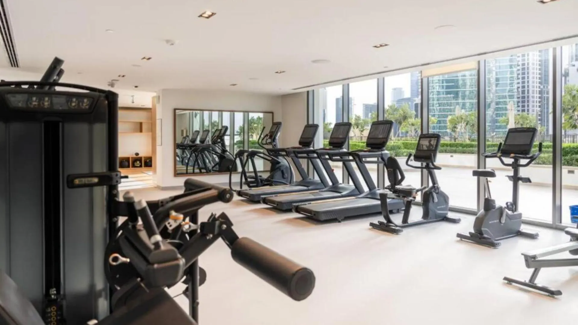 Burj Crown , Downtown Dubai - Mint Stay