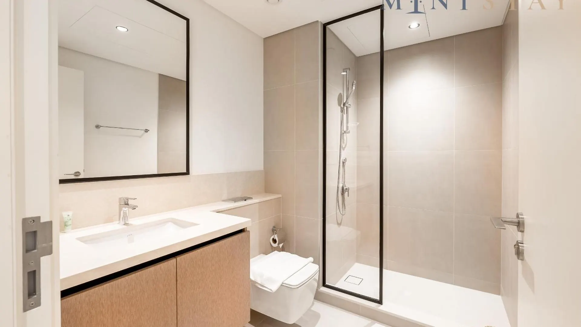 Apartment Burj Crown , Downtown Dubai - Mint Stay United Arab Emirates