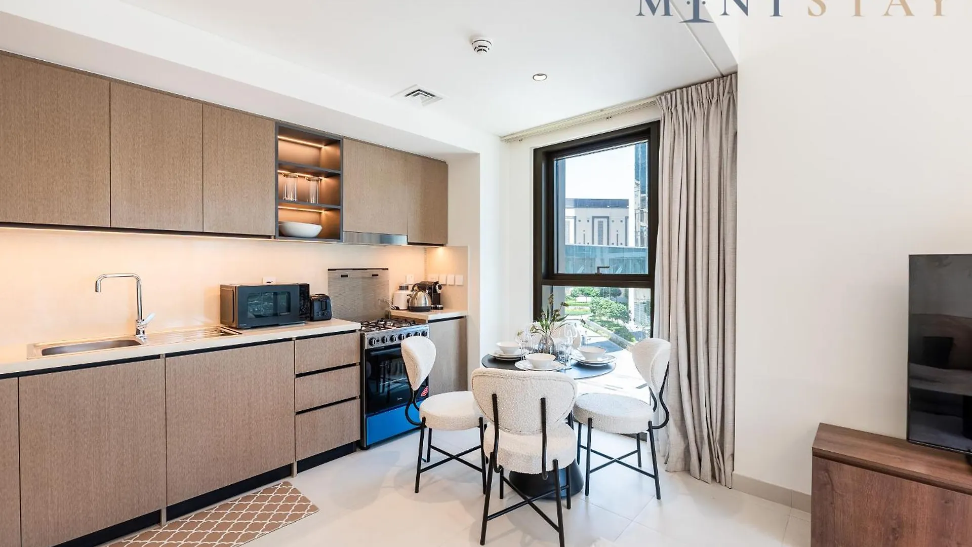 Apartment Burj Crown , Downtown Dubai - Mint Stay
